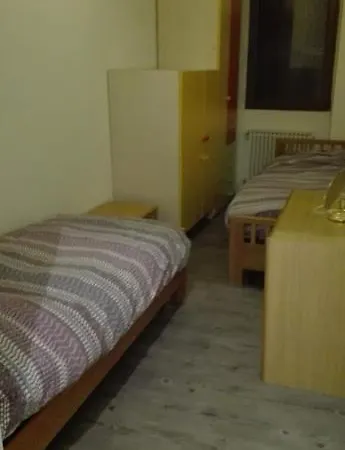 Mara House Apartment *